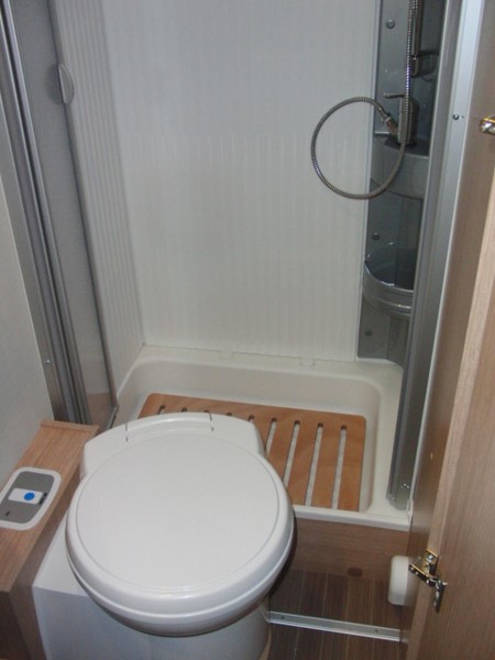 58801631-5BC8-426C-834D-3B79DEBD4C00