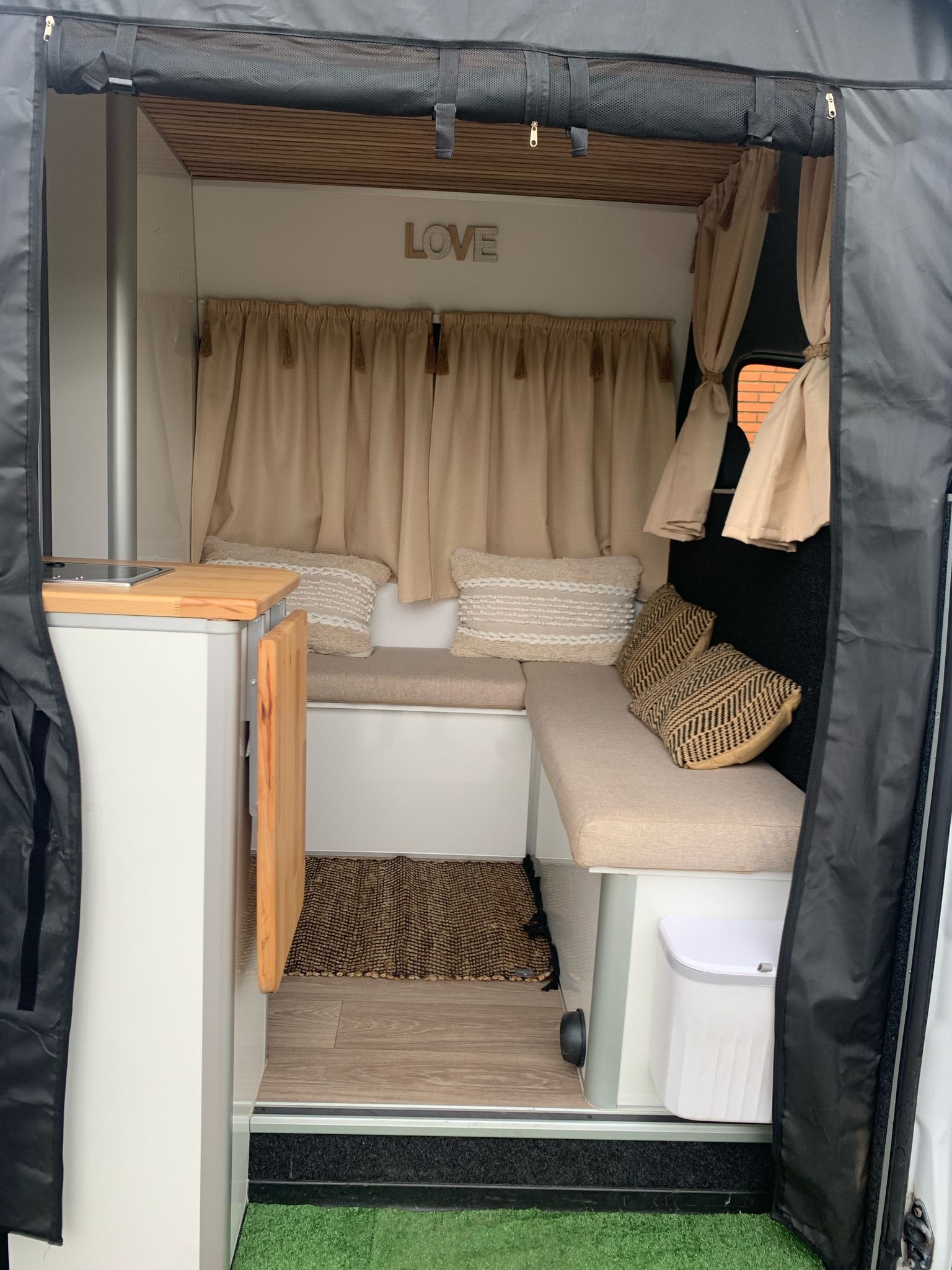 d72f640f-1a7d-4291-b796-20a10af3b139