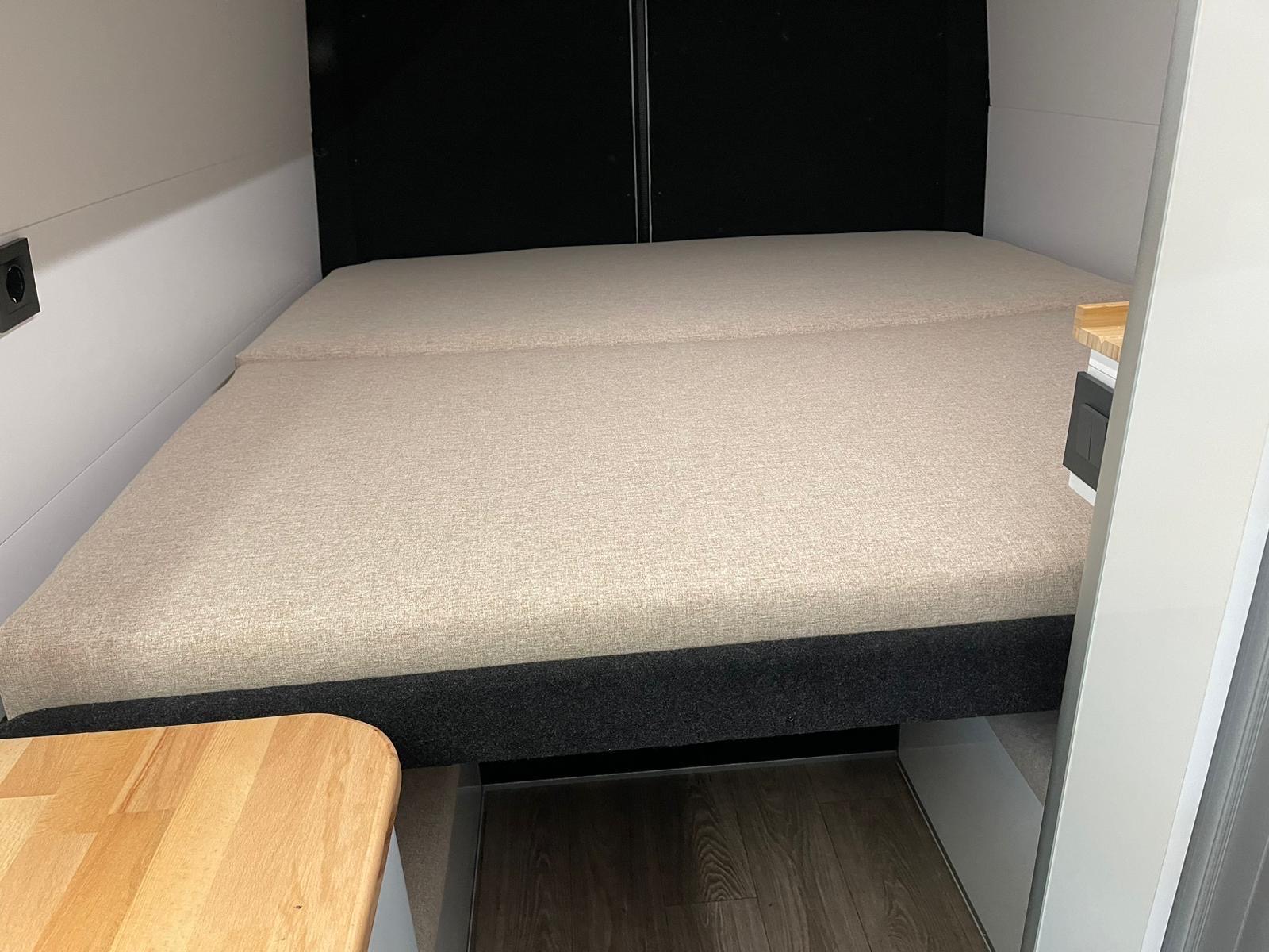 51cba7fa-0a36-450e-b3f3-62d57a994080